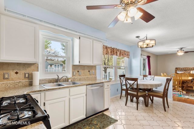 46 Hickory Hill Road, Jackson, NJ 08527