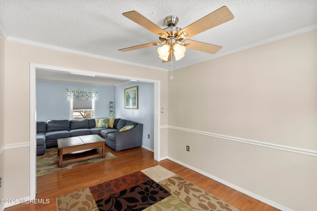 46 Hickory Hill Road, Jackson, NJ 08527