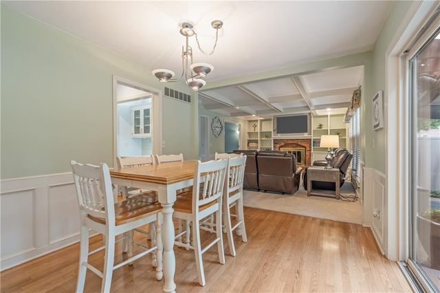 8602 N Beaman Avenue, Kansas City, MO 64154