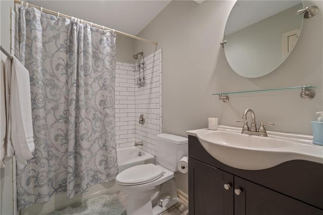 8602 N Beaman Avenue, Kansas City, MO 64154