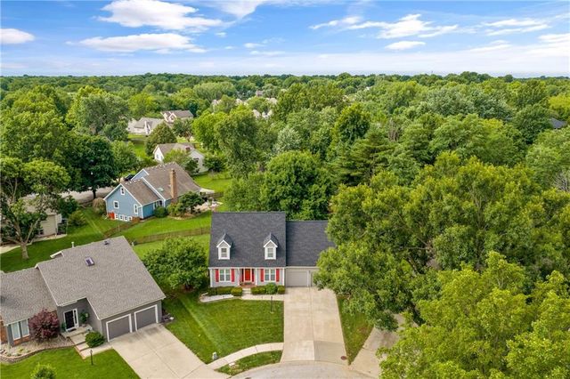 8602 N Beaman Avenue, Kansas City, MO 64154