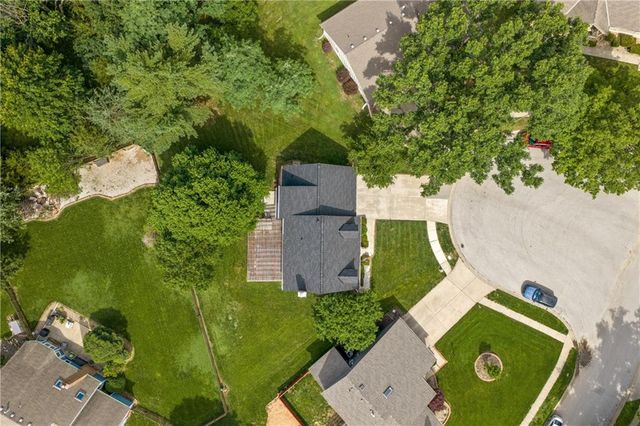 8602 N Beaman Avenue, Kansas City, MO 64154