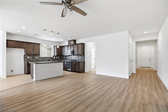 1273 Olivia Parkway, Henderson, NV 89011