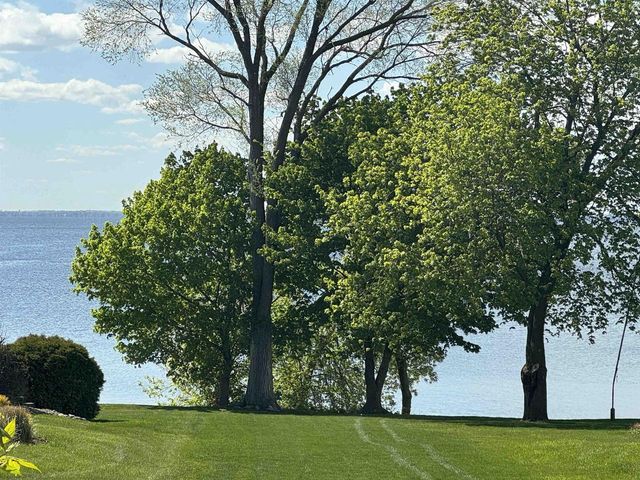 N6396 FAIRY SPRINGS ROAD, Hilbert, WI 54129