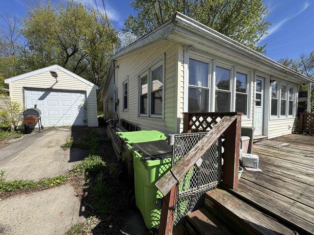 N6396 FAIRY SPRINGS ROAD, Hilbert, WI 54129