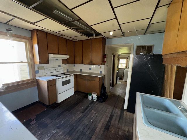 N6396 FAIRY SPRINGS ROAD, Hilbert, WI 54129