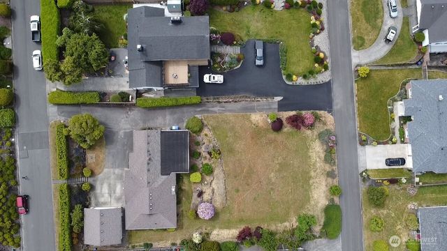 1260 S Karl Johan Avenue, Tacoma, WA 98465