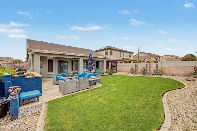 18164 W DESERT Lane, Surprise, AZ 85388