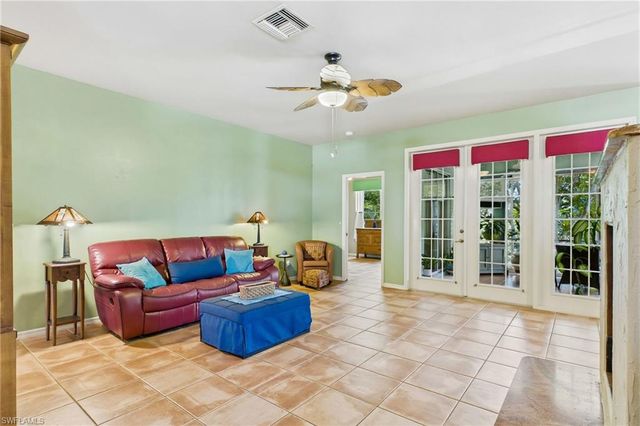7980 Sandel Wood CIR W, Fort Myers, FL 33908