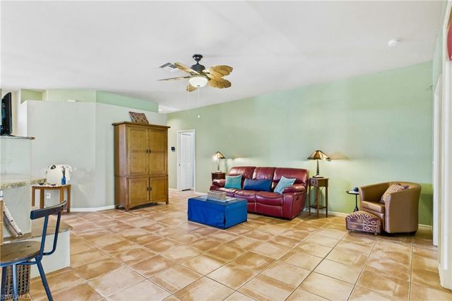 7980 Sandel Wood CIR W, Fort Myers, FL 33908