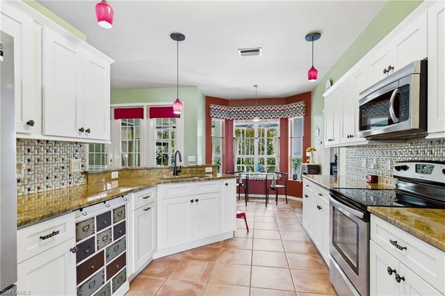 7980 Sandel Wood CIR W, Fort Myers, FL 33908