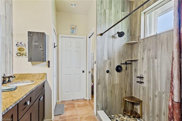 7980 Sandel Wood CIR W, Fort Myers, FL 33908