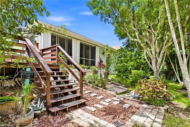 7980 Sandel Wood CIR W, Fort Myers, FL 33908