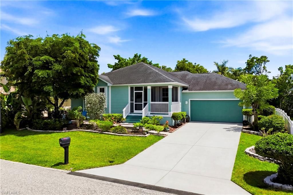 7980 Sandel Wood CIR W, Fort Myers, FL 33908