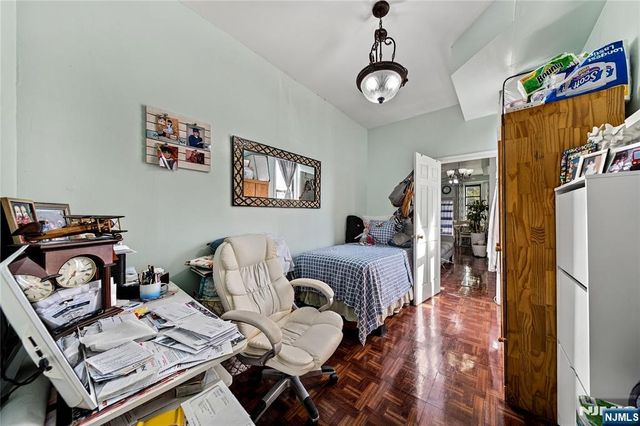 326 32nd Street, Union City, NJ 07087
