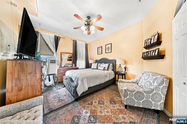 326 32nd Street, Union City, NJ 07087