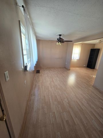 7139 W 74th Place, Chicago, IL 60638