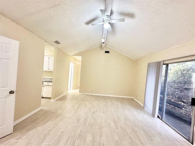 4302 Scottsdale RD B, Austin, TX 78721