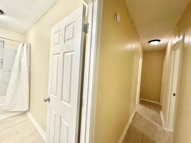 4302 Scottsdale RD B, Austin, TX 78721