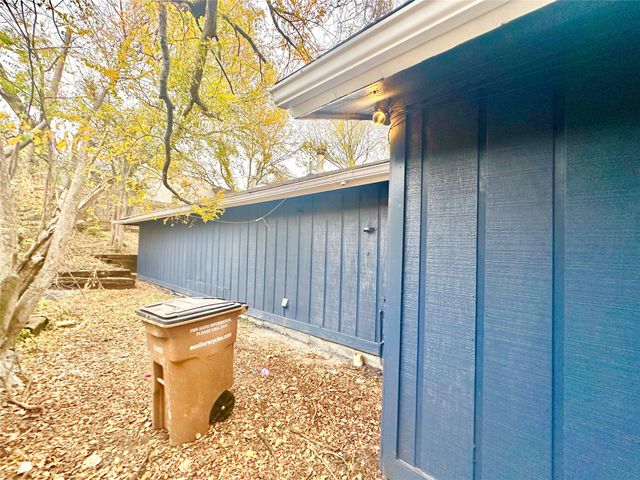 4302 Scottsdale RD B, Austin, TX 78721