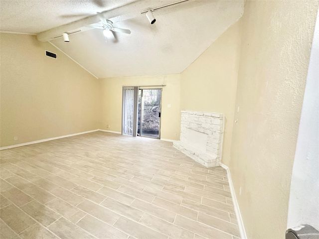 4302 Scottsdale RD B, Austin, TX 78721