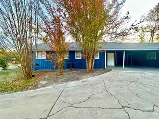 4302 Scottsdale RD B, Austin, TX 78721