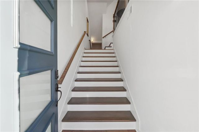 1029 Brandsford Street NW, Atlanta, GA 30318
