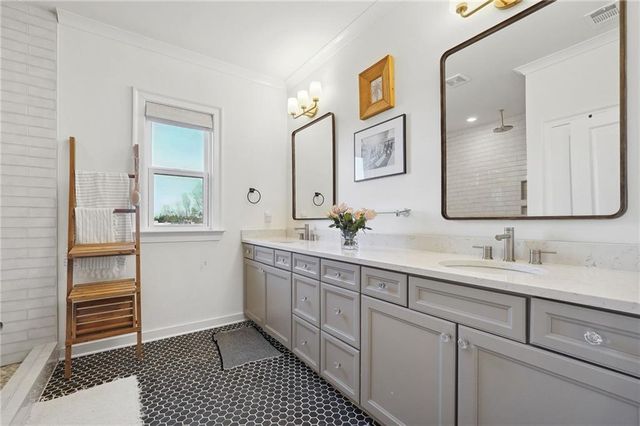 1029 Brandsford Street NW, Atlanta, GA 30318