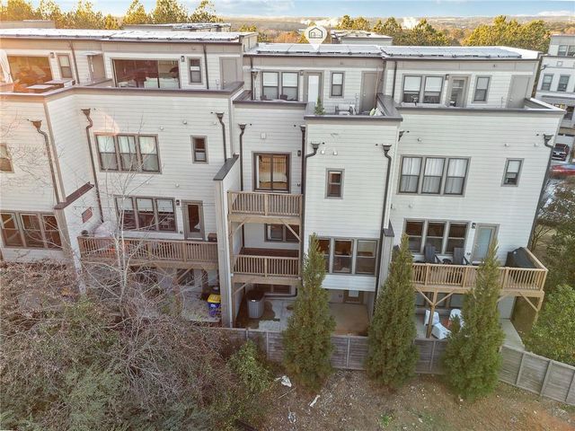 1029 Brandsford Street NW, Atlanta, GA 30318