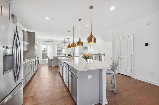1029 Brandsford Street NW, Atlanta, GA 30318