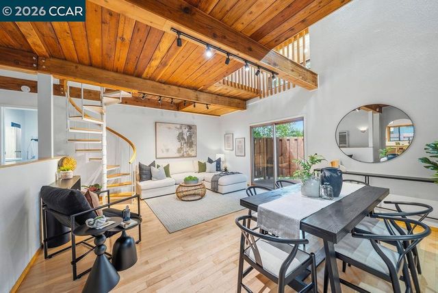18103 La Verne Dr, Los Gatos, CA 95033