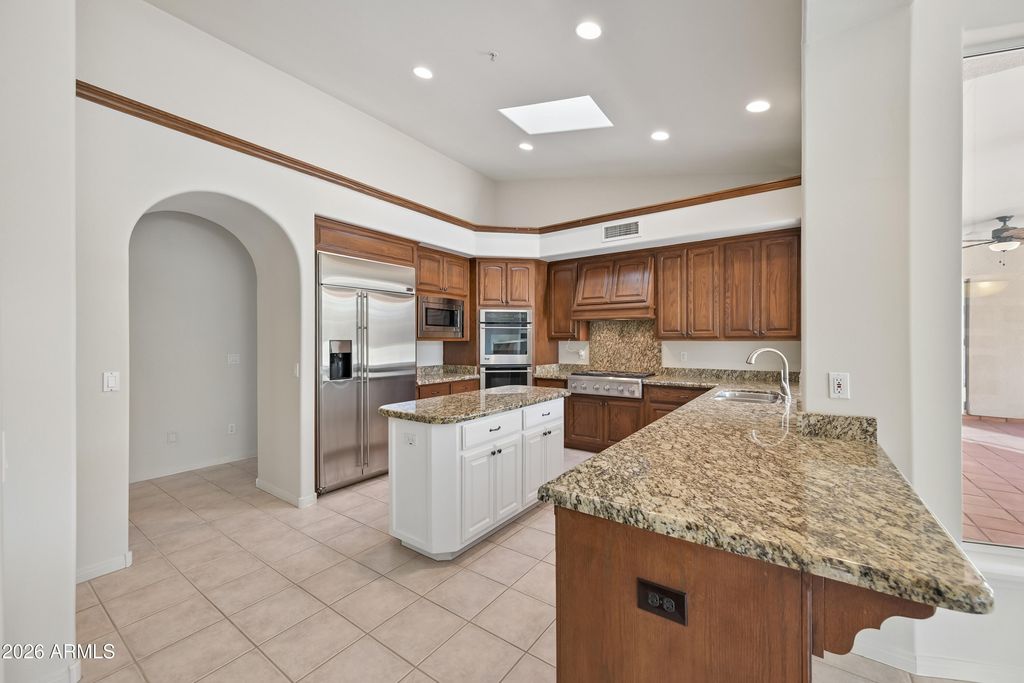 12158 E IRONWOOD Drive, Scottsdale, AZ 85259 — photo 2
