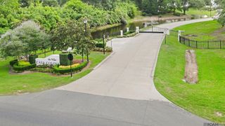 457 Casa Colina Ct, Baton Rouge, LA 70810
