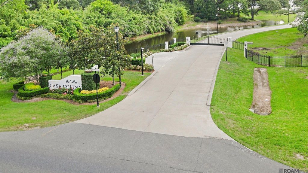 457 Casa Colina Ct, Baton Rouge, LA 70810