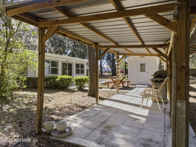 6930 COUNTY ROAD 214, Melrose, FL 32666