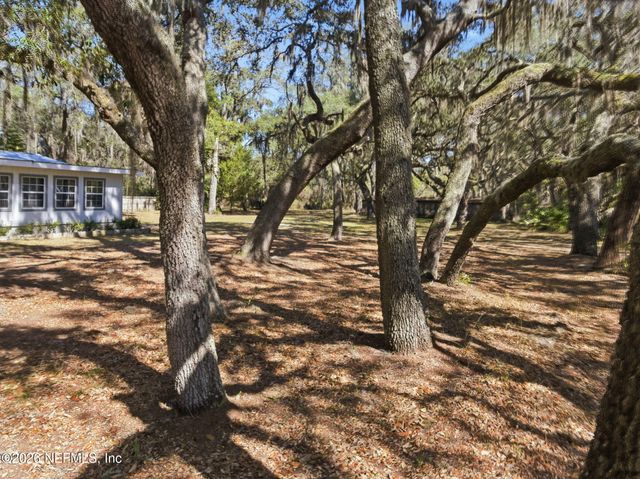 6930 COUNTY ROAD 214, Melrose, FL 32666