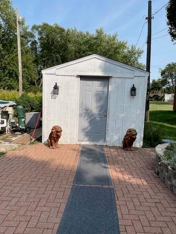 7705 Independence Street, Merrillville, IN 46410