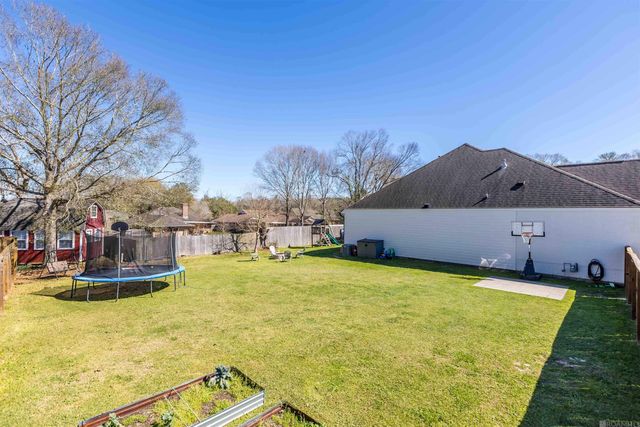 7365 N Eisworth Ave, Central, LA 70818