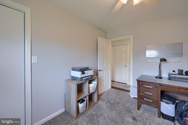 524 W TROUT RUN RD, Ephrata, PA 17522