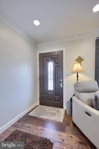 524 W TROUT RUN RD, Ephrata, PA 17522