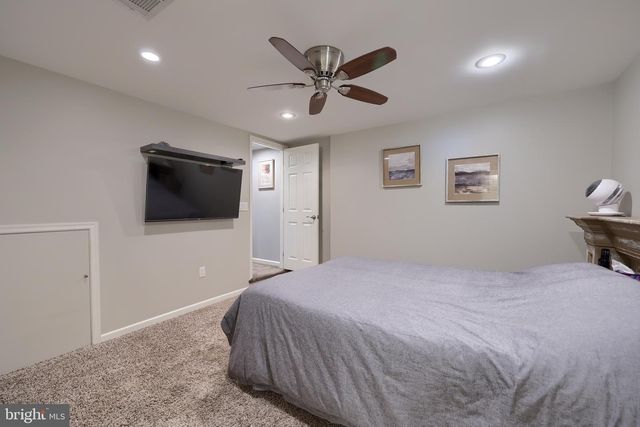 524 W TROUT RUN RD, Ephrata, PA 17522