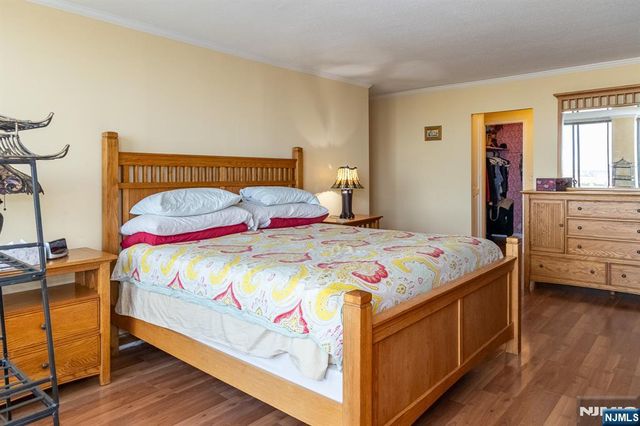 200 Winston 1005, Cliffside Park, NJ 07010