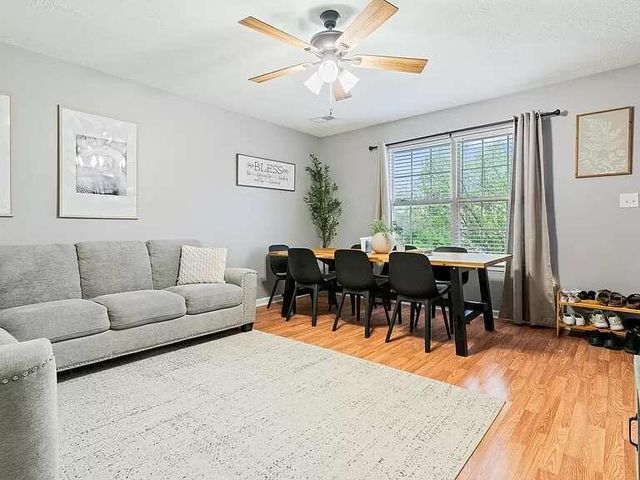 112-114 Garnet Drive, Nicholasville, KY 40356