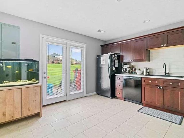 112-114 Garnet Drive, Nicholasville, KY 40356