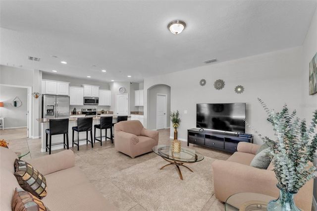 2468 SILVER VIEW DRIVE, Lakeland, FL 33811