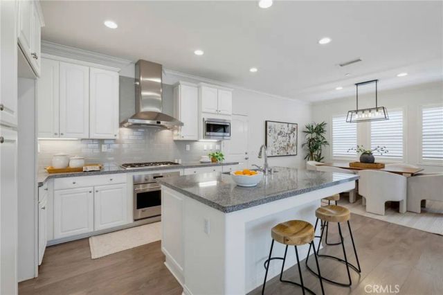 129 Yellow Pine, Irvine, CA 92618