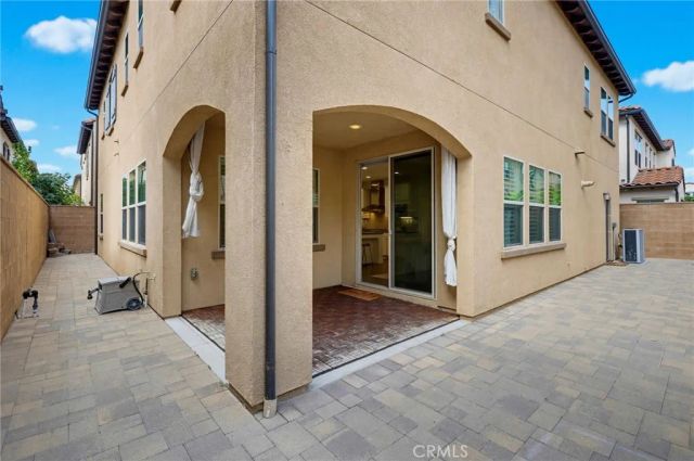 129 Yellow Pine, Irvine, CA 92618