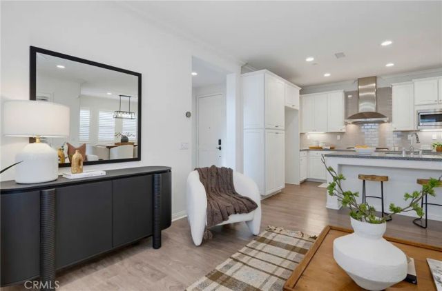 129 Yellow Pine, Irvine, CA 92618