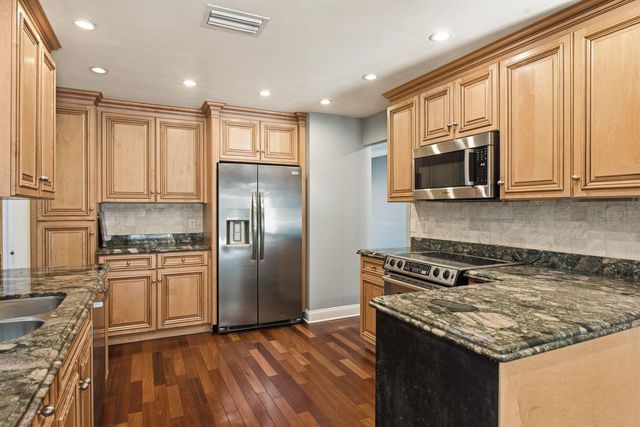 10907 AUTUMN OAK PLACE, Tampa, FL 33618