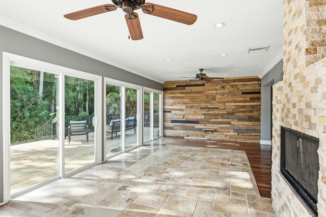 10907 AUTUMN OAK PLACE, Tampa, FL 33618